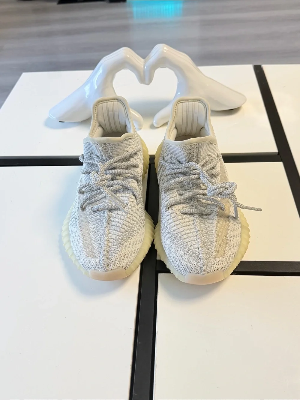 Yeezy Boost 350 V2 'Lundmark' • Size 4.5M / 5.5W • Excellent • No Box